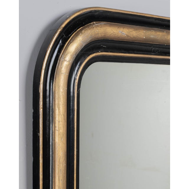 French 19th Century Louis Philippe French Gilded Mirror 30.5" by 41" For Sale - Image 3 of 9