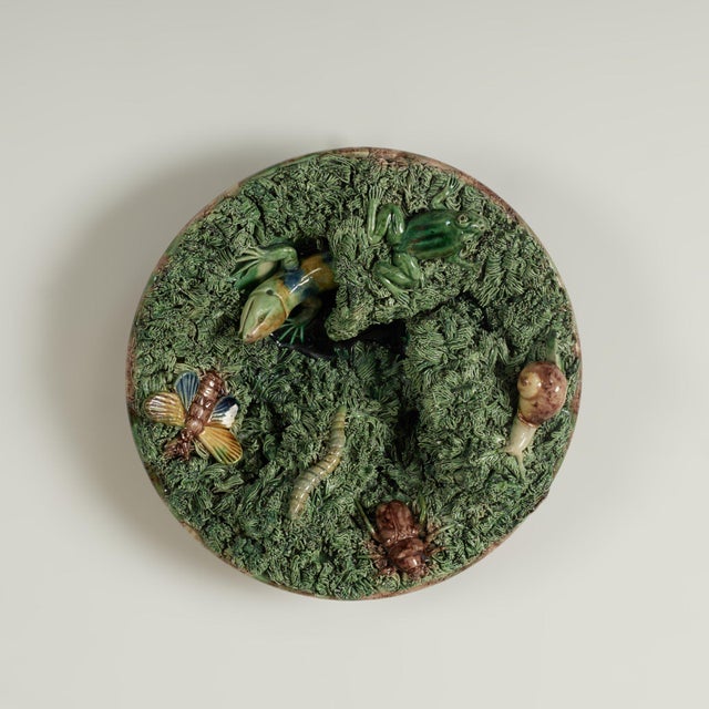 Set of Four Antique Portuguese Palissy Wall Plates by Jose Alves Cunha, Priced Individually For Sale - Image 9 of 18