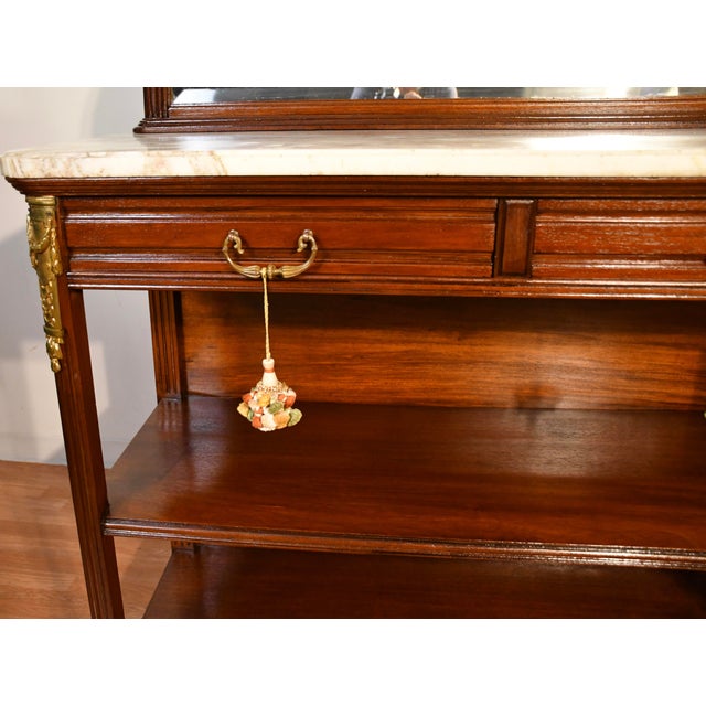 French 1910s Antique French Louis XV Walnut Marble Top Server Sideboard With Mirror For Sale - Image 3 of 18