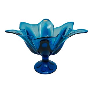 Mid Century Large Viking Bluenique Art Glass Footed Vase With Original Sticker For Sale