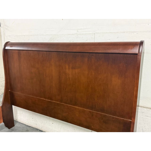 Late 20th Century Queen Size Shermag Louis Philippe Sleigh Bed Frame For Sale - Image 5 of 12