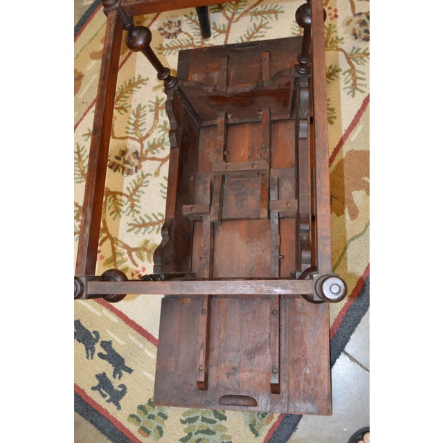 1940s Attributed to Kittinger Carved Walnut Wooden Coffee Table W/ Extending Leaves For Sale - Image 12 of 15