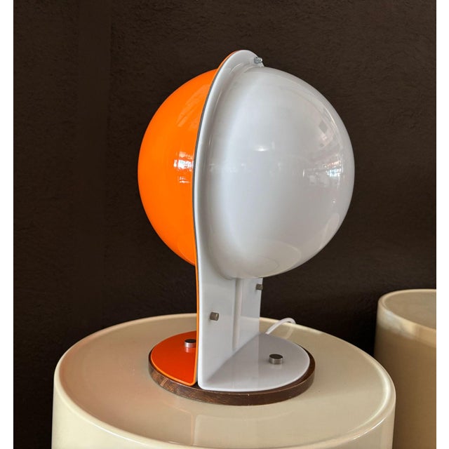 Space Age Sphere Table Lamp from Guzzini, Italy, 1970s For Sale - Image 9 of 9