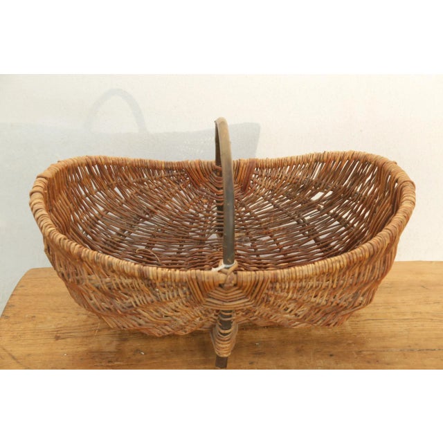 Wood French Antique Buttocks Harvest Gathering Wicker Basket With Grape Vine Handle For Sale - Image 7 of 8