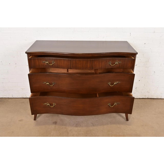 French Provincial Louis XV Carved Mahogany Dresser by White Furniture, Circa 1960s For Sale In South Bend - Image 6 of 15