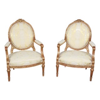 Superb French Louis XV Giltwood and Gesso Monumental Wall Mirror For Sale