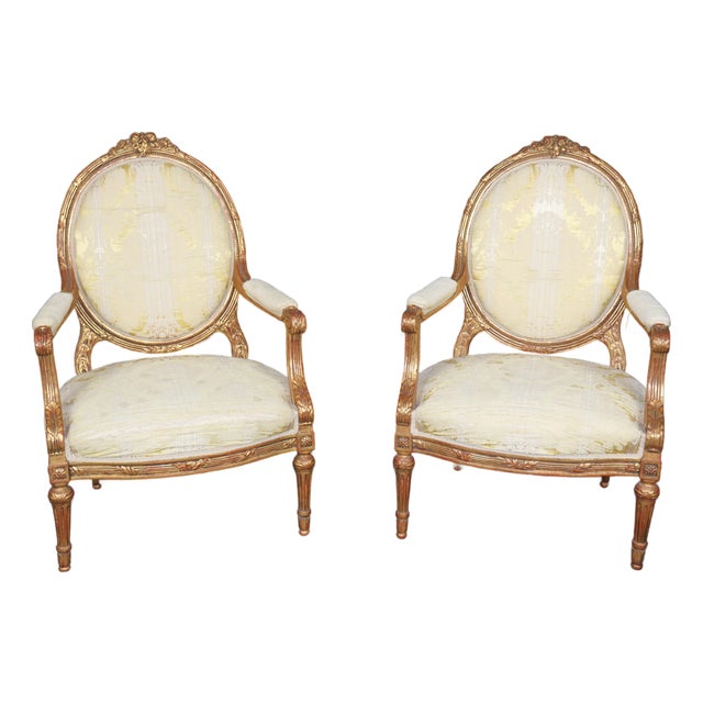 Superb French Louis XV Giltwood and Gesso Monumental Wall Mirror For Sale