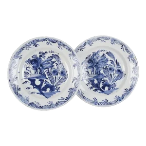 18th-Century Dutch Delft Faience Chinoiserie Plates, a Pair
