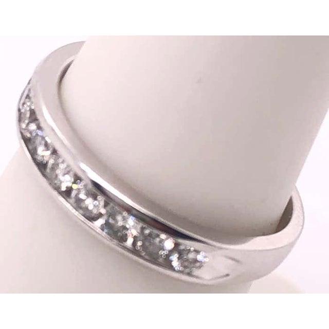 14 Karat White Gold and Diamond Band Bridal Wedding Ring, Size 6 For Sale In New York - Image 6 of 8