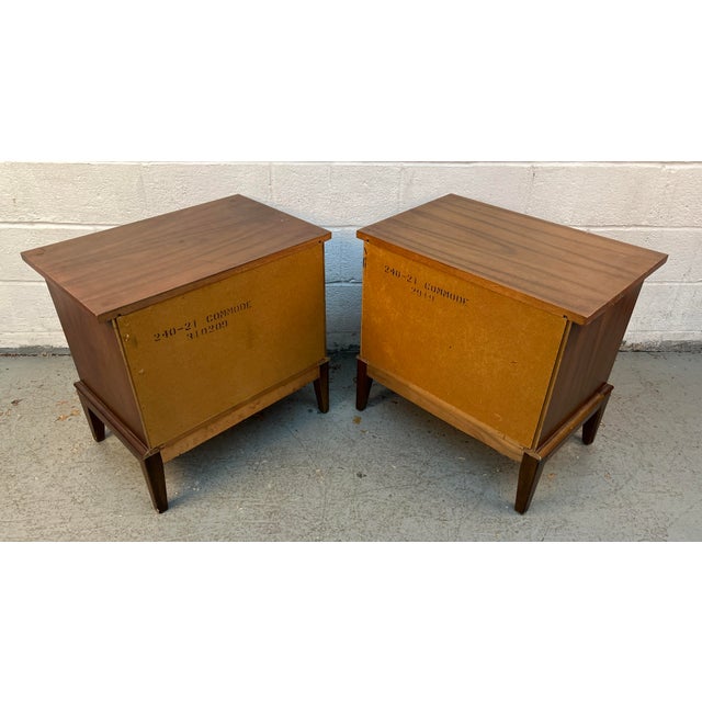 Pair of Vintage Dixie Furniture Walnut MCM Tuscan Style Nightstands For Sale - Image 13 of 17