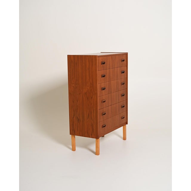 Scandinavian Chest of Drawers in Teak and Oak, 1960s For Sale - Image 10 of 10