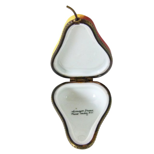 Late 20th Century French Limoges Porcelain Half Pear Figural Trinket Box by Parry & Vieille (p.V.) For Sale - Image 9 of 10