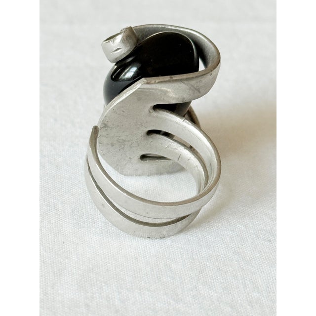 Vintage 1970s Brutalist Modernist Smoky Quartz Statement Ring, Silver-Tone For Sale - Image 10 of 10