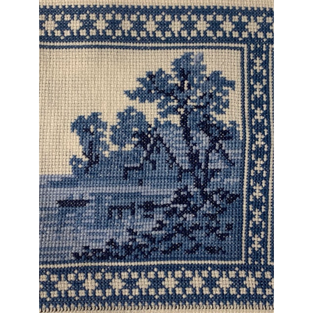 Vintage White and Blue Tablecloth & Napkins Set- 6 Pieces For Sale - Image 9 of 11