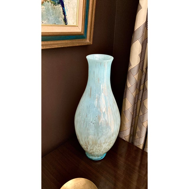 Vintage 1970s–1980s Murano-Style Handblown Art Glass Vase, 21" Tall Blue With Gold Silver Flecks For Sale - Image 9 of 18