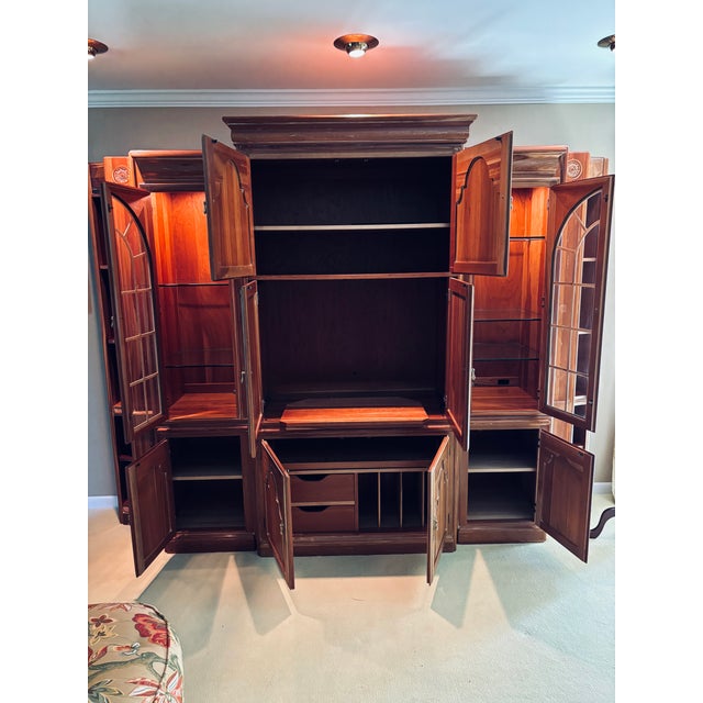 I have loved this piece from the moment I saw it in 1989 in the Harden showroom in the Chicago Merchandise Mart. Harden...