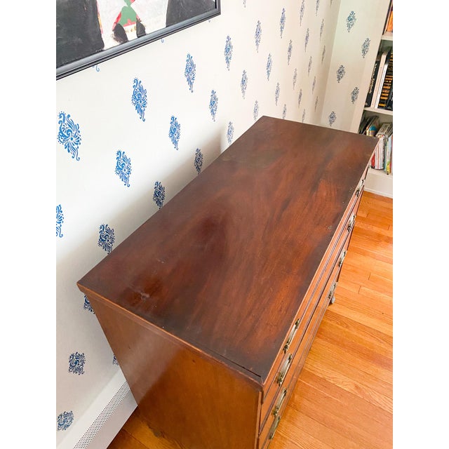 Antique Early 1800s Southern Neoclassical Mahogany Chest of Drawers For Sale - Image 13 of 17