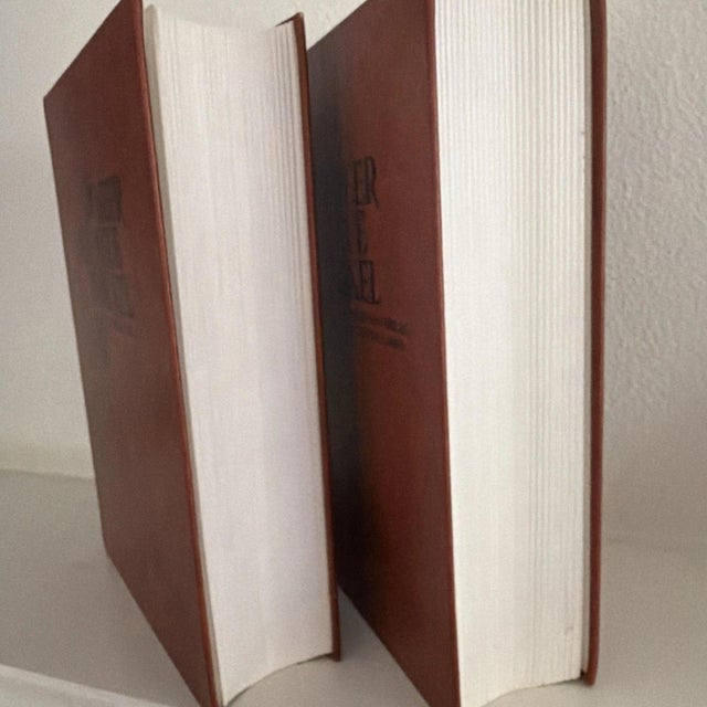 Brown 1980s Eugene Heer’s Comprehensive List of Firearms Makers, Neue Stockel vols 1 & 2 For Sale - Image 8 of 8