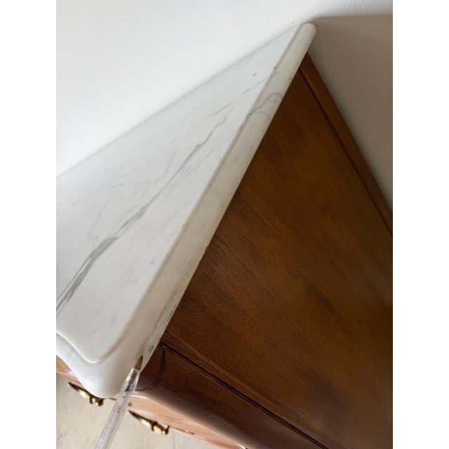 1960s Vintage French Provincial Louis XV Style Walnut & White Marble Top Three-Drawer Commode For Sale - Image 16 of 16