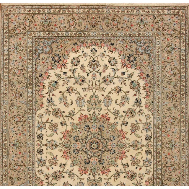 Hand-knotted Middle Eastern rug | Size: 300 cm x 202 cm | Knot density: approx. 160.000 knots/m² | Pile: 100% wool, warp:...