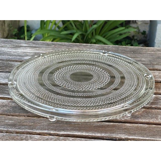 Vintage Pressed Molded Glass Trivets with Beaded Decoration, France, 1960s, Set of 2 For Sale - Image 3 of 5