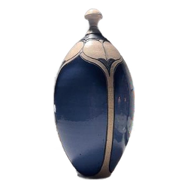 Andy Smith Lidded Raku Pottery Vessel, From the Rubin Collection, North Carolina For Sale