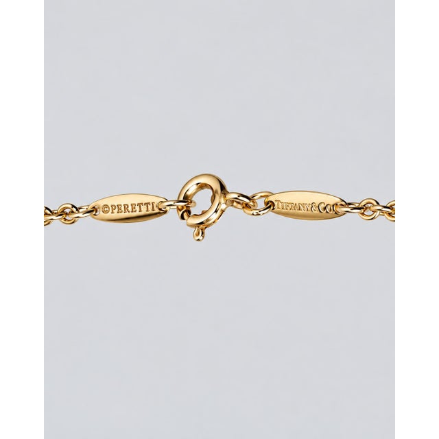 Gold Tiffany & Co Elsa Peretti 18k Yellow Gold Open Heart Lariat Necklace For Sale - Image 8 of 9