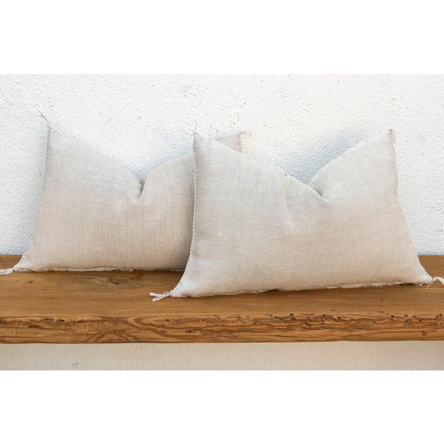 Ivory Frost Lumbar Moroccan Silk Pillows, Set of 2 For Sale - Image 10 of 11