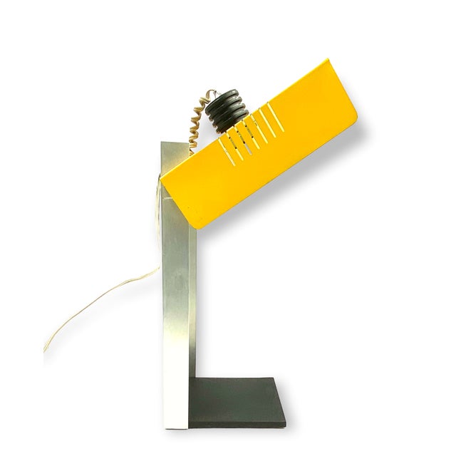 Metal Space Age Yellow Cubic Table Lamp, Italy, 1970s For Sale - Image 7 of 18