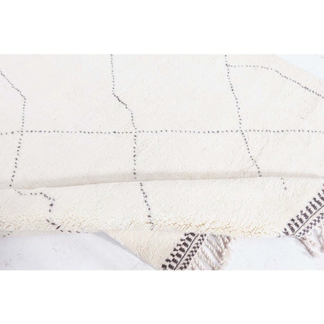 Tribal Geometric Modern Handmade Wool Rug In Ivory "labyrinth" by Doris Leslie Blau For Sale - Image 3 of 8