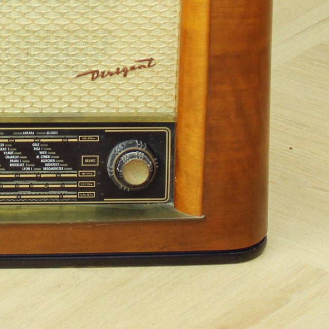 Czechoslovakian Original Tesla Dirigent Gramoradio, 1956 For Sale - Image 4 of 16