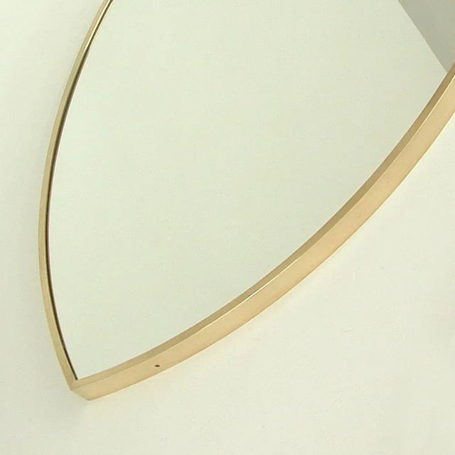 Mid-Century Brass Shield-Shaped Wall Mirror, Italy, 1950s For Sale - Image 9 of 11
