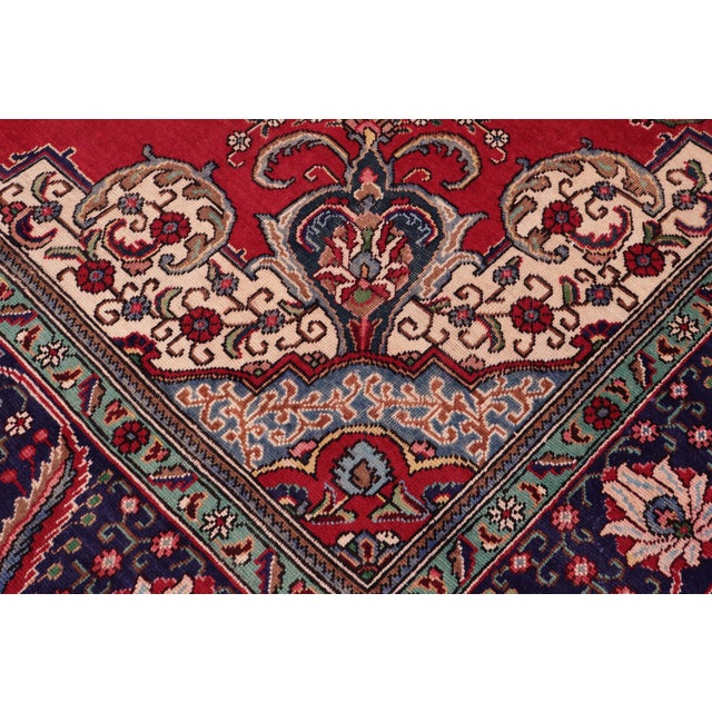 Traditional 1960s 9'10" X 12'7" Hand-Knotted Wool Area Rug - Traditional Medallion Style For Sale - Image 3 of 8