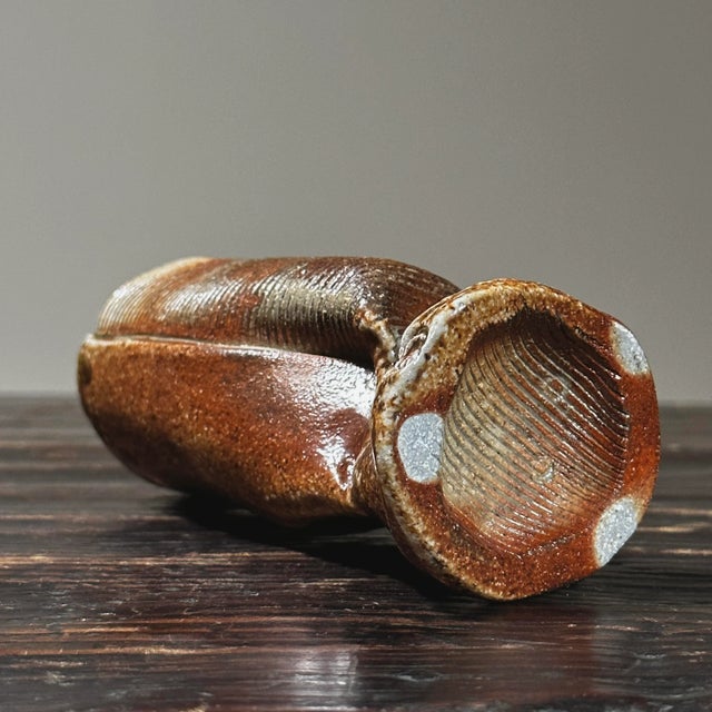 1960s Vintage Japanese Raku Sgraffito Bud Vase, Signed For Sale - Image 5 of 8