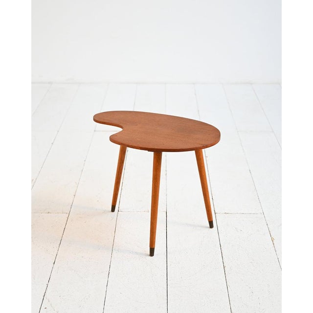 Coffee Table with Organically Shaped Top in Teak and Brass, 1950s-1960s For Sale - Image 10 of 10