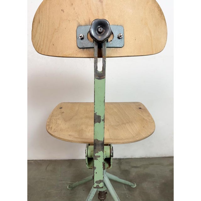 Industrial Green Workshop Chair, 1950s For Sale - Image 16 of 18