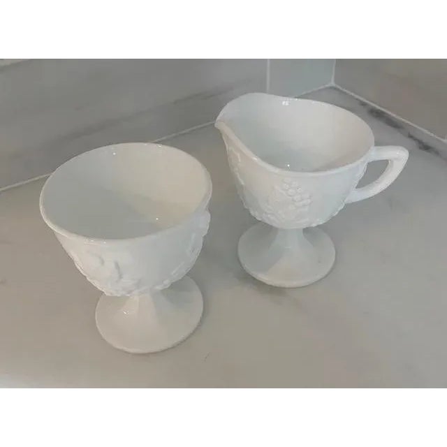 Vintage Mid 20th Century Indiana Glass Company Sugar and Creamer - Set of 2 For Sale In New York - Image 6 of 6