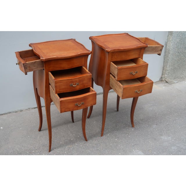 1950s Set of Two French Louis XV Style Nightstands. For Sale - Image 10 of 13