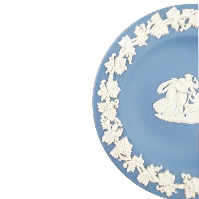 Mid 20th Century Mid 20th Century Blue Wedgwood Jasperware Trinket Dish With White Relief, England For Sale - Image 5 of 8