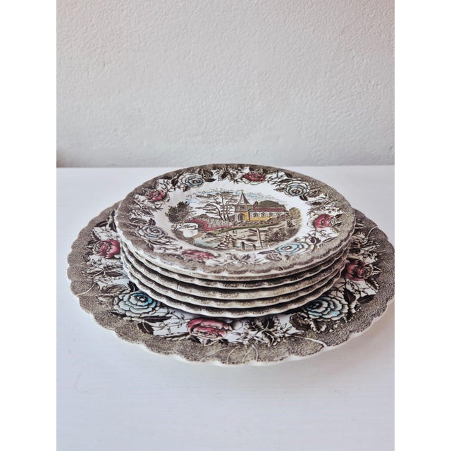 Dessert set for 6 Dimensions: 17cm saucers 25cm cake plate The model is the vintage English "English Country Scenes"...