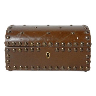 Vintage Brown Leather Bronze Nailhead Jewelry Box, Tommi Parzinger Style For Sale