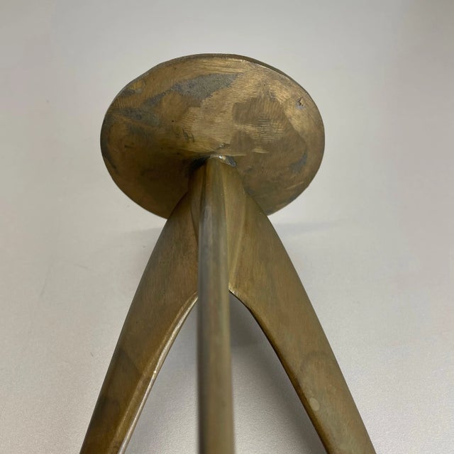 Brutalist German Sculptural Tripod Candleholder in Brass, 1970s For Sale - Image 13 of 16
