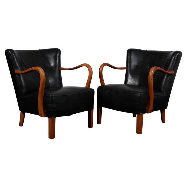 Black Lounge Chairs in Original Leather and Beech from Alfred Christensen, 1940s, Set of 2 For Sale - Image 8 of 8