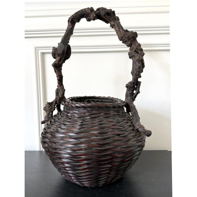 Large Antique Japanese Smoke Bamboo Basket Wisteria Root Handle Meiji Period For Sale - Image 10 of 16