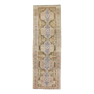 Narrow Short Vintage Turkish Anatolian Runner rug no.j5149 For Sale