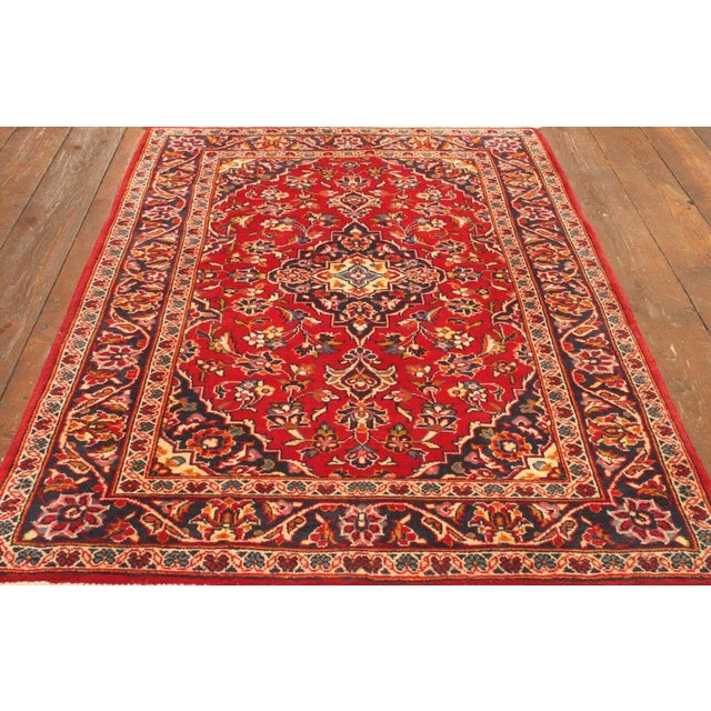 Middle Eastern Rug in Wool For Sale - Image 9 of 10