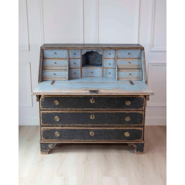 19th Century Period Gustavian Slant-Front Desk with Black Exterior and Blue Interior For Sale In Atlanta - Image 6 of 13