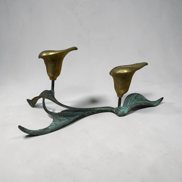 Vintage verdigris brass calla lily candle holder. Sculptural Art Nouveau style featuring two blooming calla lily flower...