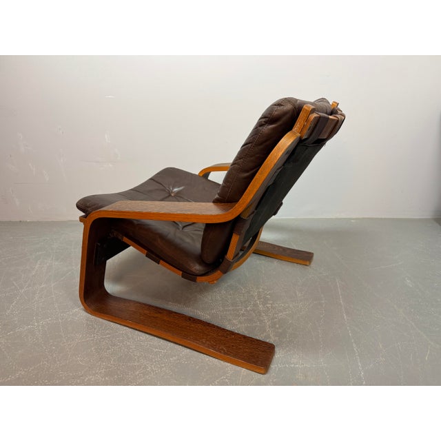 Mid-Century Leather Lounge Chair on Plywood Frame, the Netherlands 1970s For Sale - Image 9 of 10