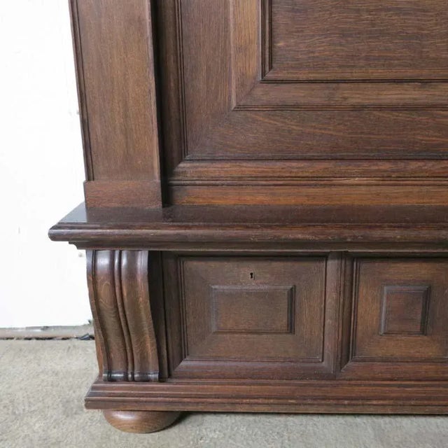 19th-Century Wilhelminian Display Cabinet For Sale - Image 9 of 14